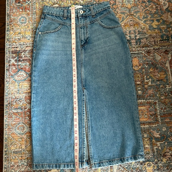 High Rise Midi Denim Skirt - Picture 6 of 7